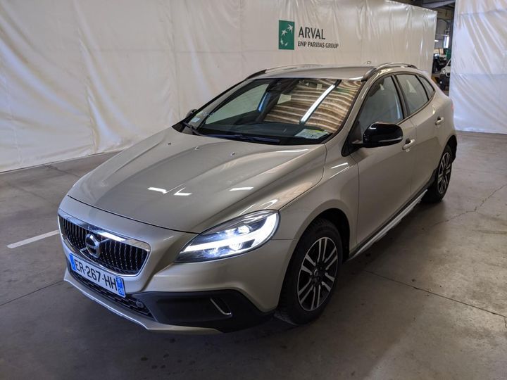 Volvo V40 cross country (2017)
