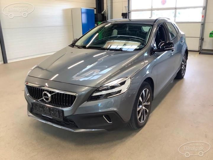 Volvo V40 cross country (2019)