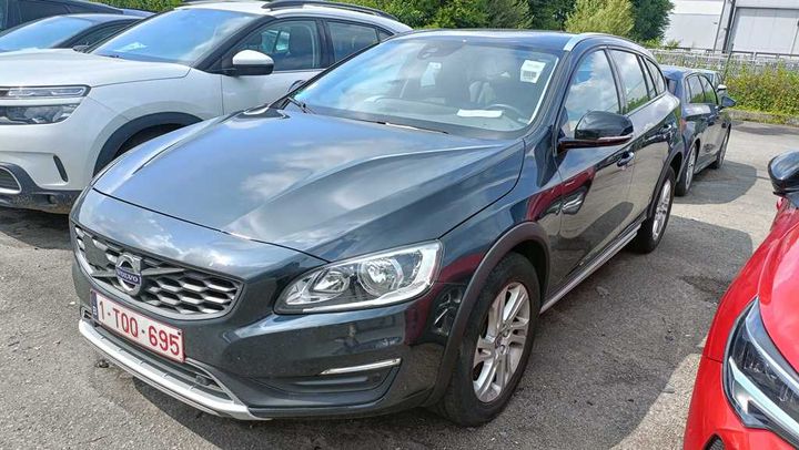 Volvo V60 cross country (2018)
