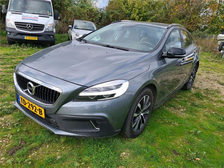 Volvo V40 cross country (2018)