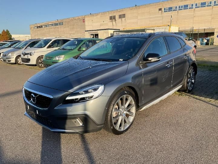 Volvo V40 cross country (2017)