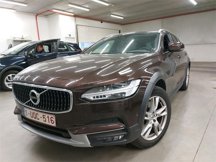Volvo V90 cross country (2018)