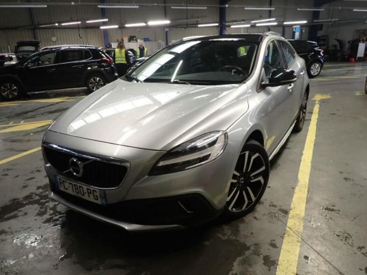 Volvo V40 cross country (2018)