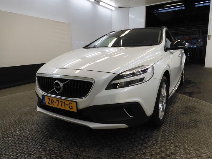 Volvo V40 cross country (2019)