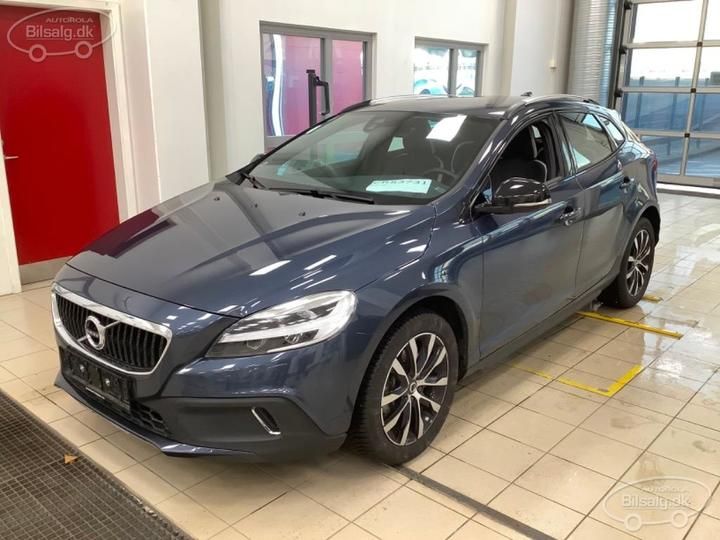 Volvo V40 cross country (2020)