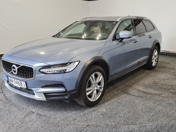 Volvo V90 cross country (2018)