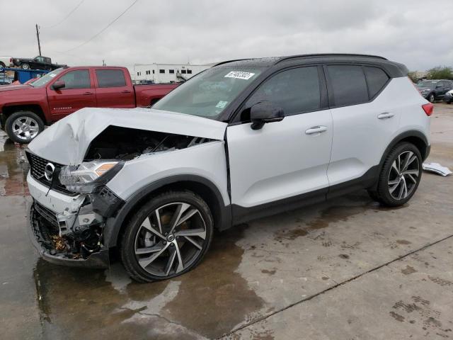 Volvo Xc40 t5 r- (2022)