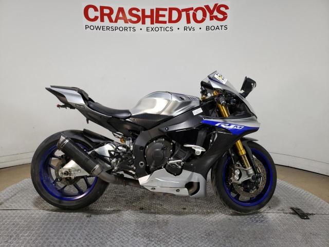 Yamaha Yzfr1m (2017)