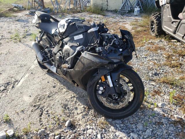 Yamaha Yzfr1 (2021)