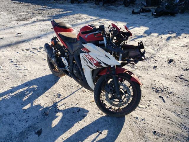 Yamaha Yzfr3 (2015)