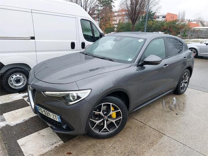 Alfa-romeo Stelvio (2019)