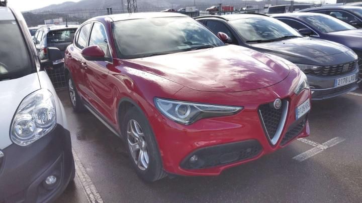 Alfa-romeo Stelvio (2018)