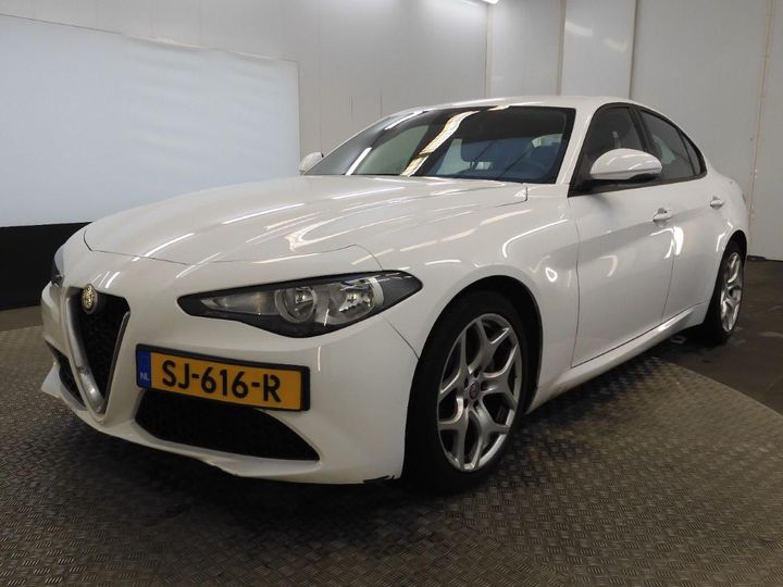 Alfa-romeo Giulia (2018)