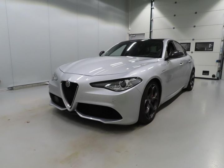 Alfa-romeo Giulia (2019)