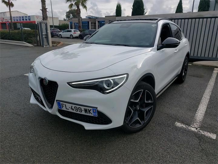 Alfa-romeo Stelvio (2019)