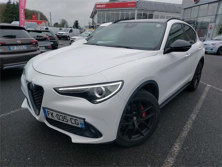 Alfa-romeo Stelvio (2019)