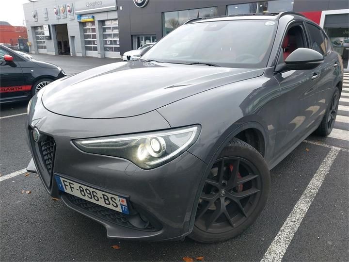 Alfa-romeo Stelvio (2019)