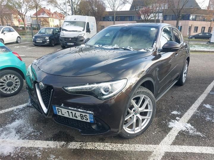 Alfa-romeo Stelvio (2019)
