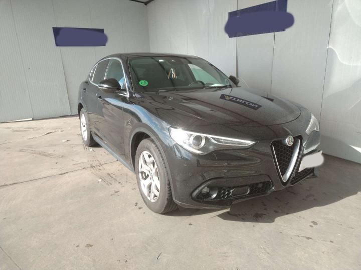Alfa-romeo Stelvio (2019)