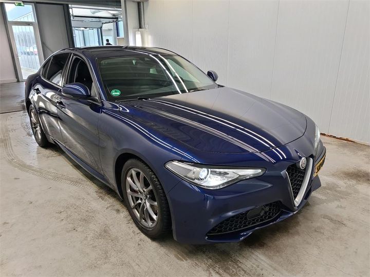 Alfa-romeo Giulia (2018)