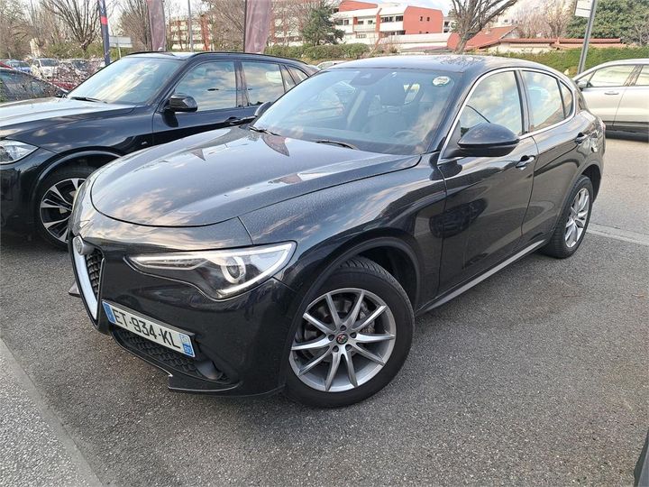 Alfa-romeo Stelvio (2018)
