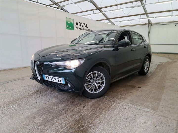 Alfa-romeo Stelvio (2018)