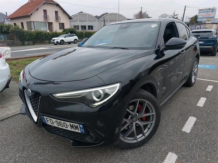 Alfa-romeo Stelvio (2019)