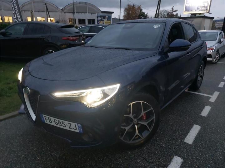 Alfa-romeo Stelvio (2018)