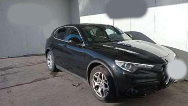 Alfa-romeo Stelvio (2019)