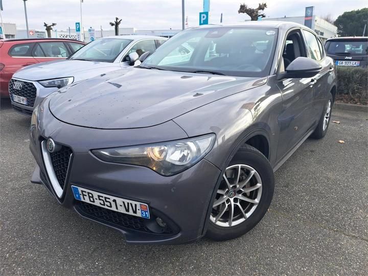 Alfa-romeo Stelvio (2018)