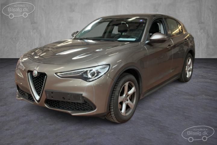 Alfa-romeo Stelvio suv (2020)