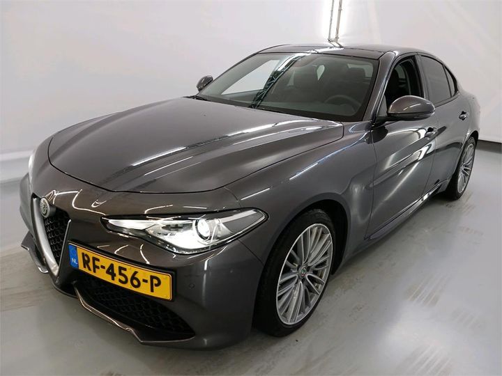 Alfa-romeo Romeo (2017)
