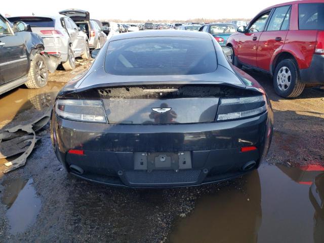 Aston-martin V8 2015
