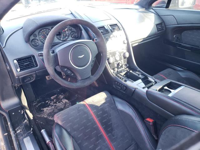 Aston-martin V8 2015