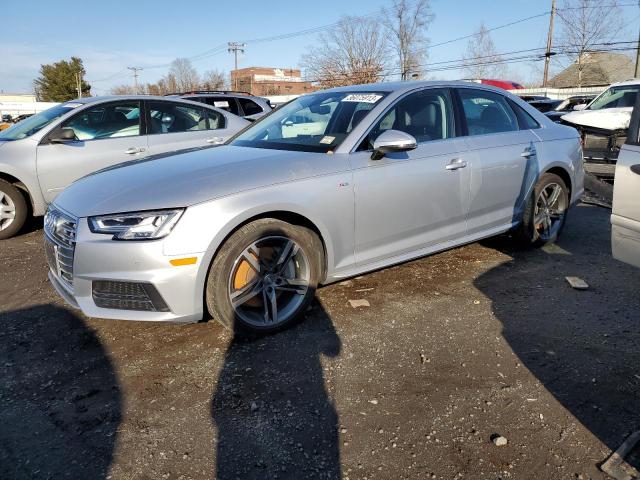 Audi A4 premium (2018)