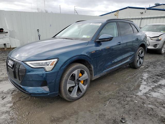 Audi E-tron pre (2022)
