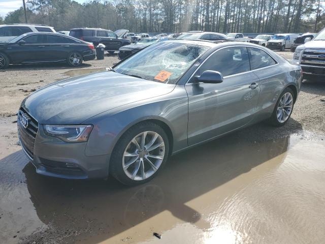 Audi A5 premium (2013)