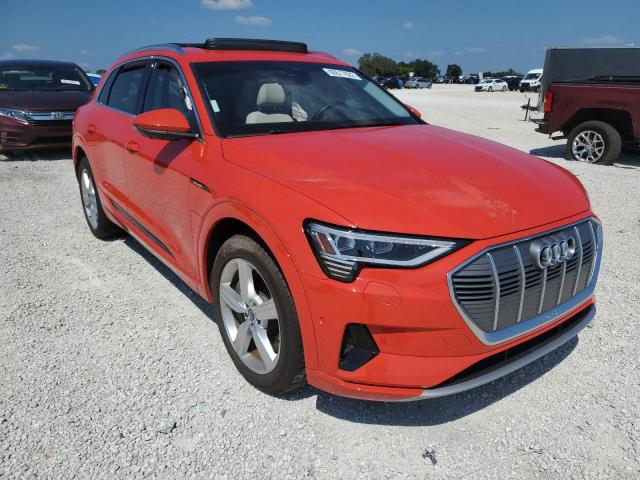 Audi E-tron pre (2019)