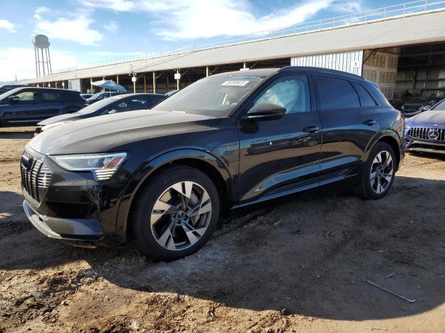 Audi E-tron pre (2022)