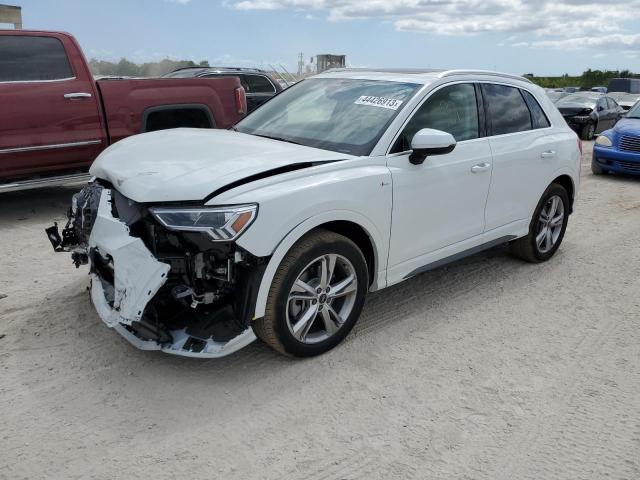 Audi Q3 premium (2022)