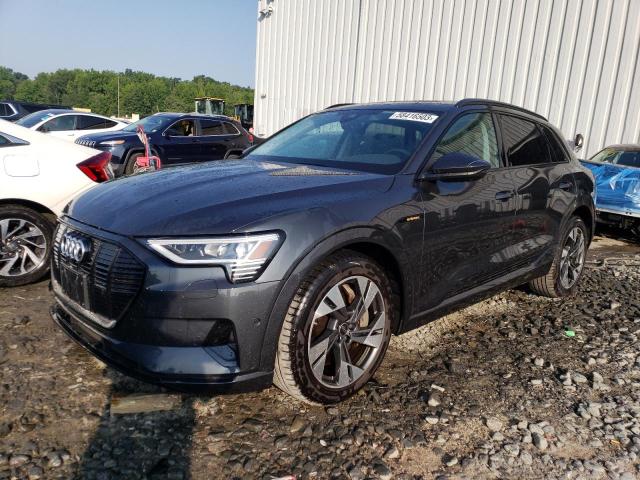 Audi E-tron pre (2022)