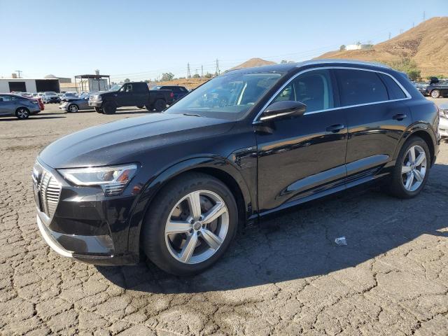Audi E-tron pre (2019)
