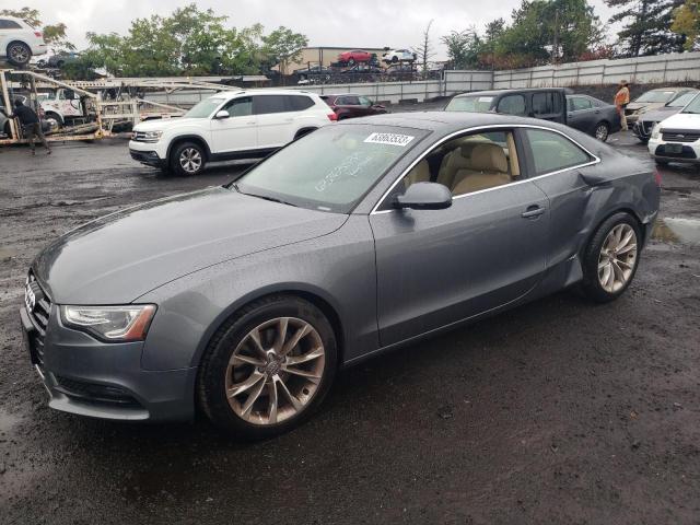 Audi A5 premium (2013)