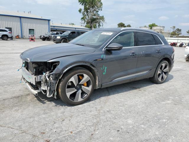 Audi E-tron pre (2019)