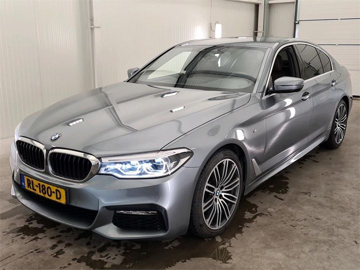 Bmw 5 (2018)