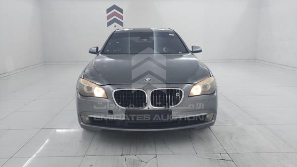 Bmw 750 (2009)