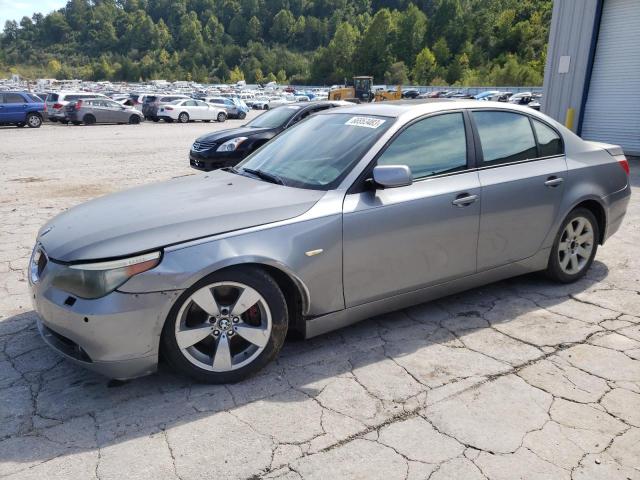 Bmw 545i (2004)