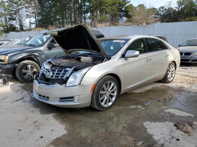Cadillac Xts luxury (2014)