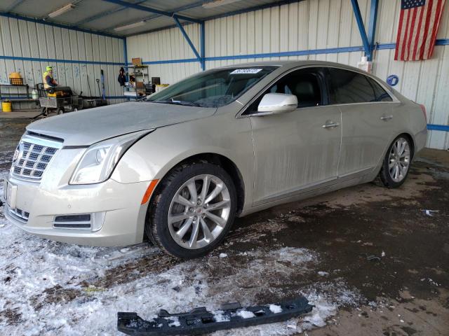 Cadillac Xts luxury (2013)