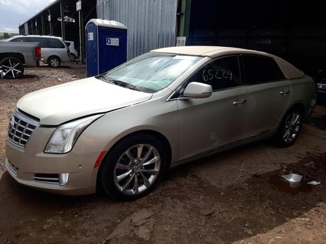 Cadillac Xts luxury (2014)